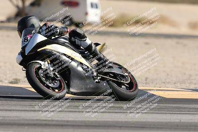 media/Nov-01-2025-CVMA (Sat) [[fc0f7531b8]]/Race 8-Supersport Middleweight/